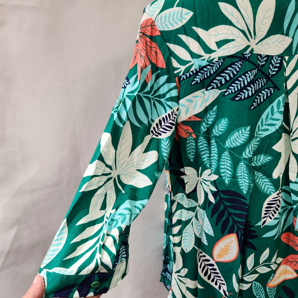Three quarter sleeves of green summery print shirt for women