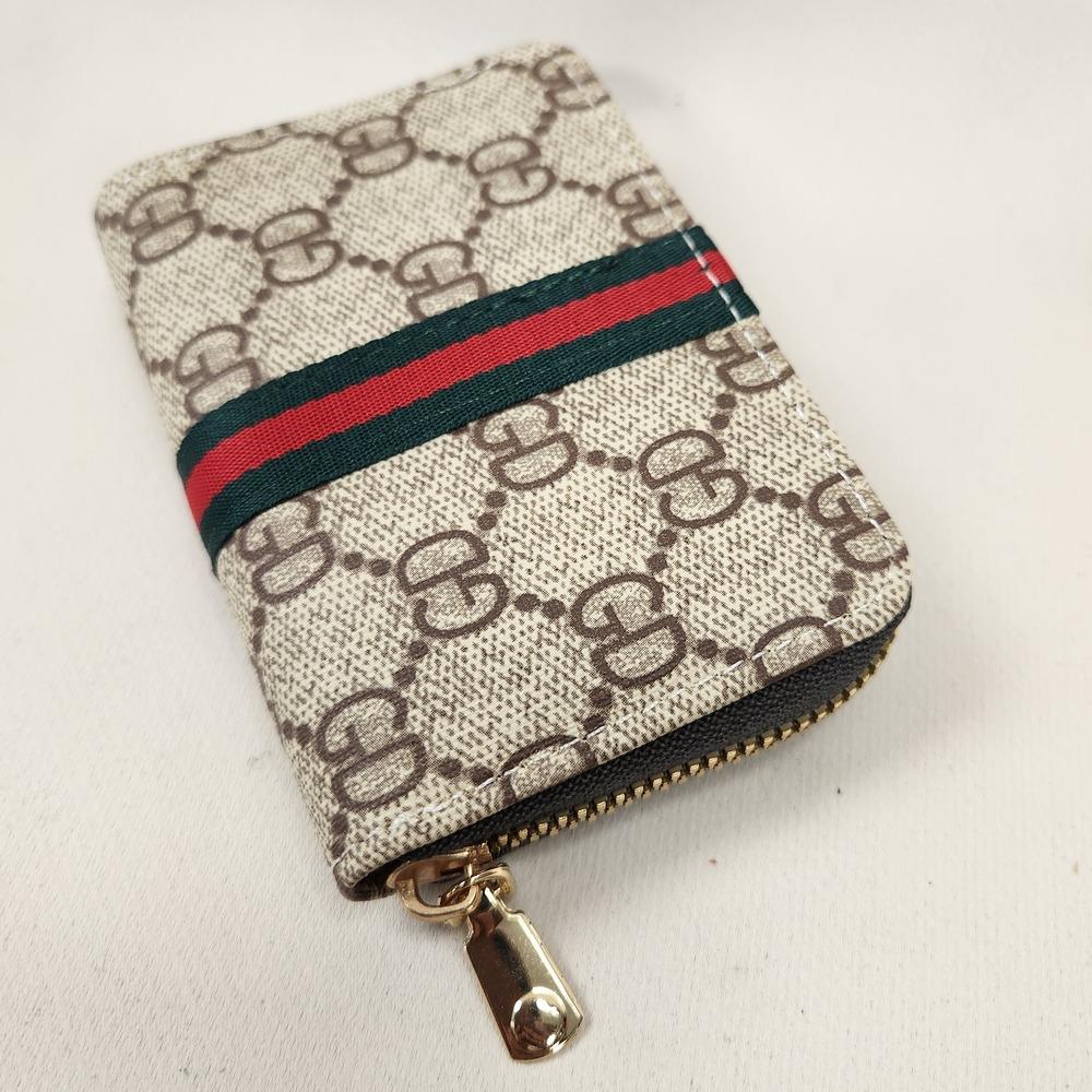 Signature print card holder with zip closure