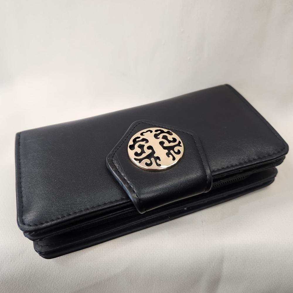 Multiple compartment black wallet with gold hardware
