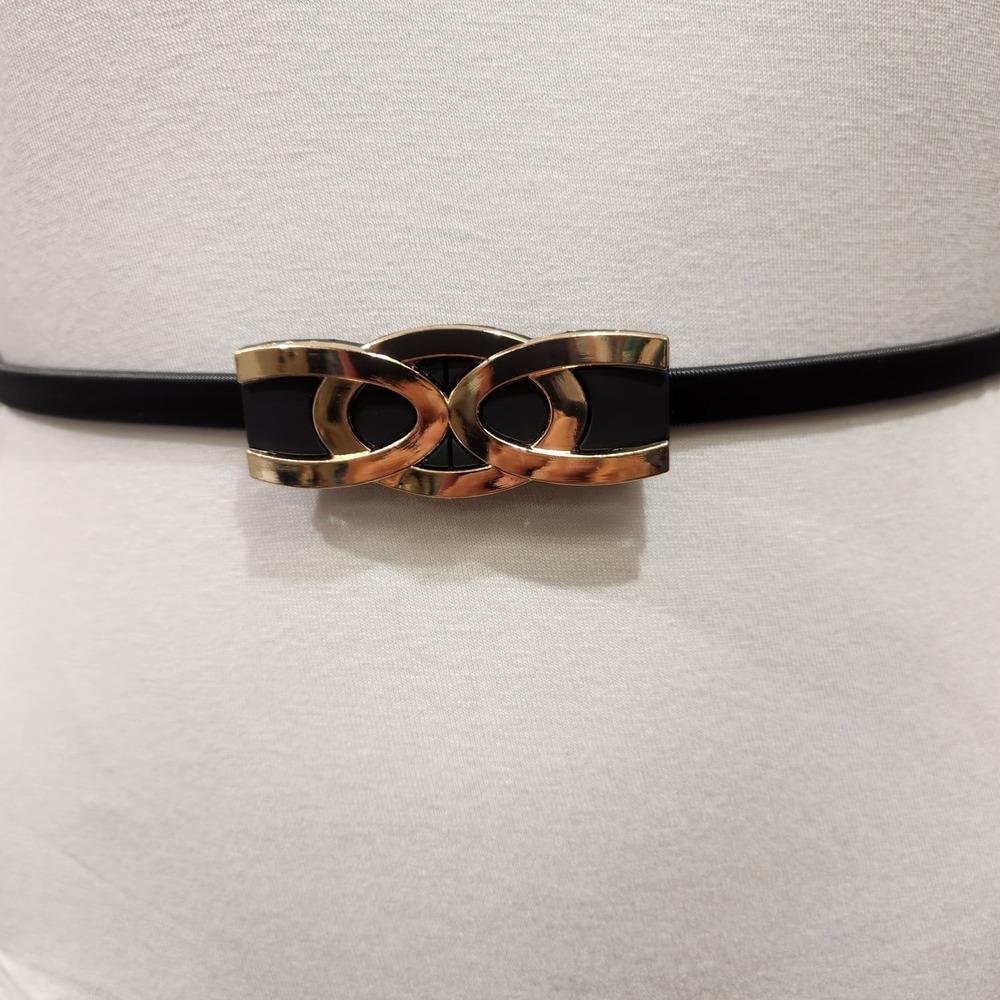 Alternative view of gold buckle