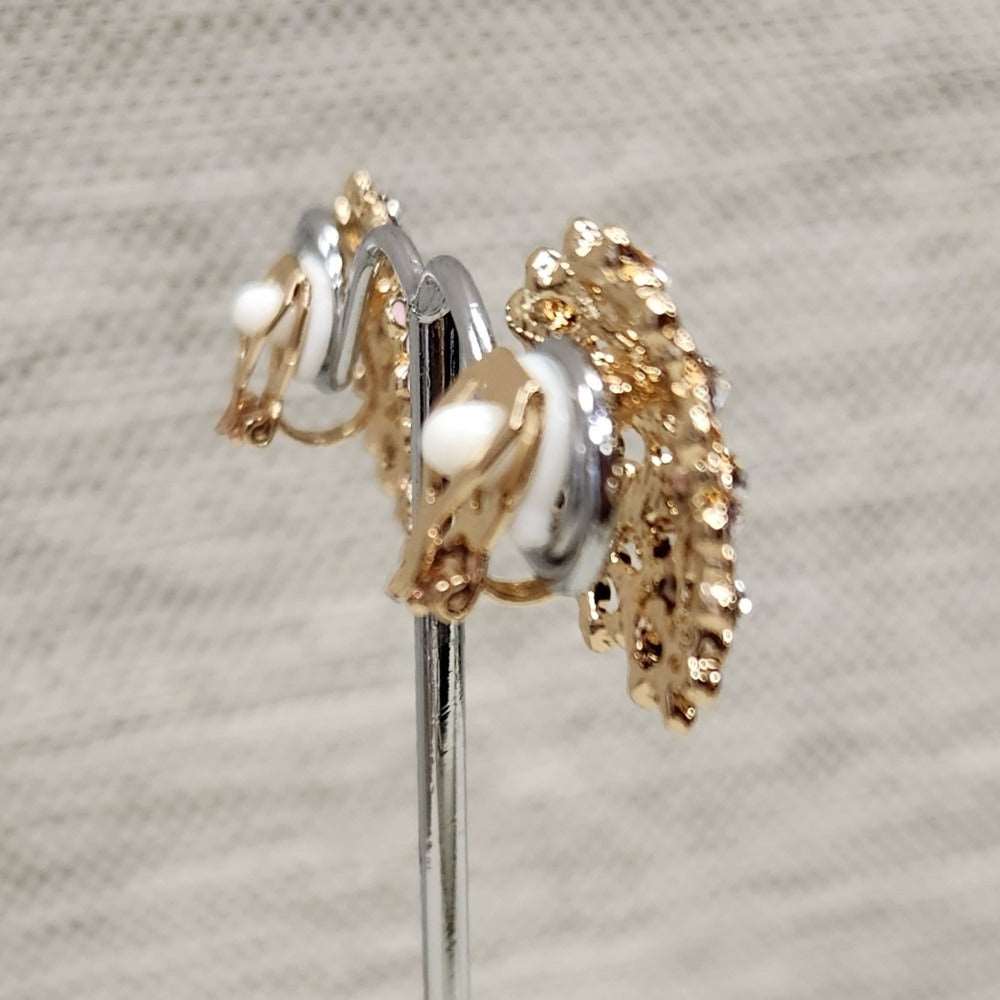 Clip on post of Flower bouquet clip on earrings