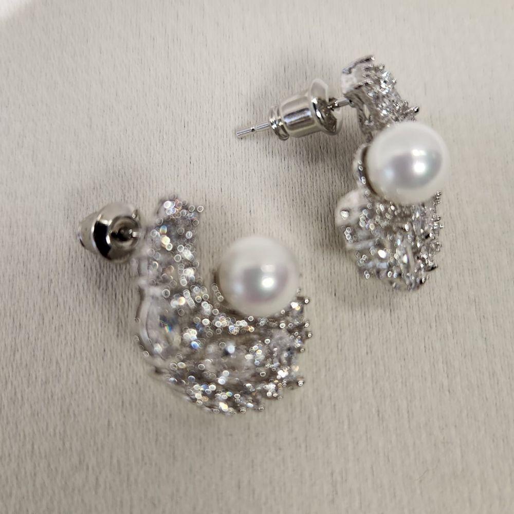 Pushback post of Half crescent earring with stones and pearl