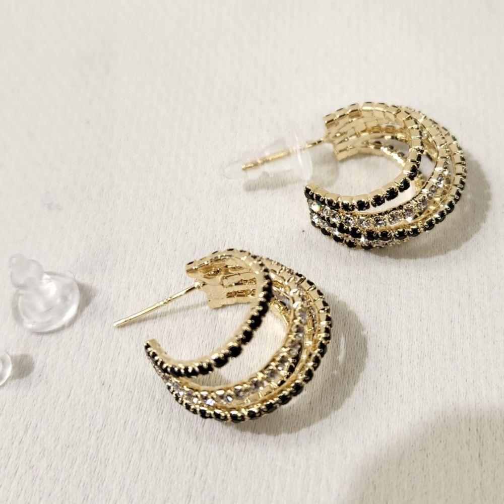 Push back post of Four tier hoop earrings with stones