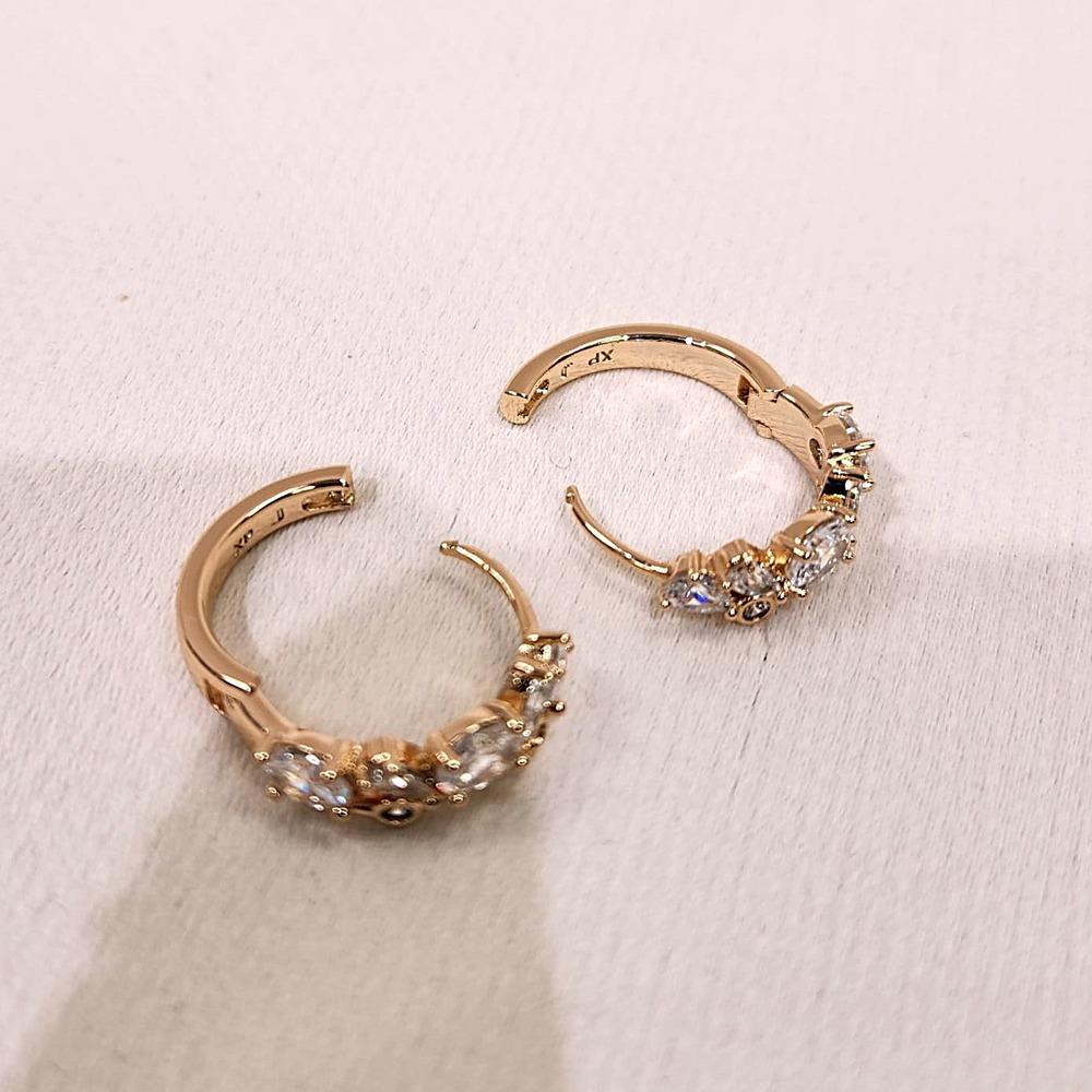Latch back post of Small hoop earrings with multi cut stones