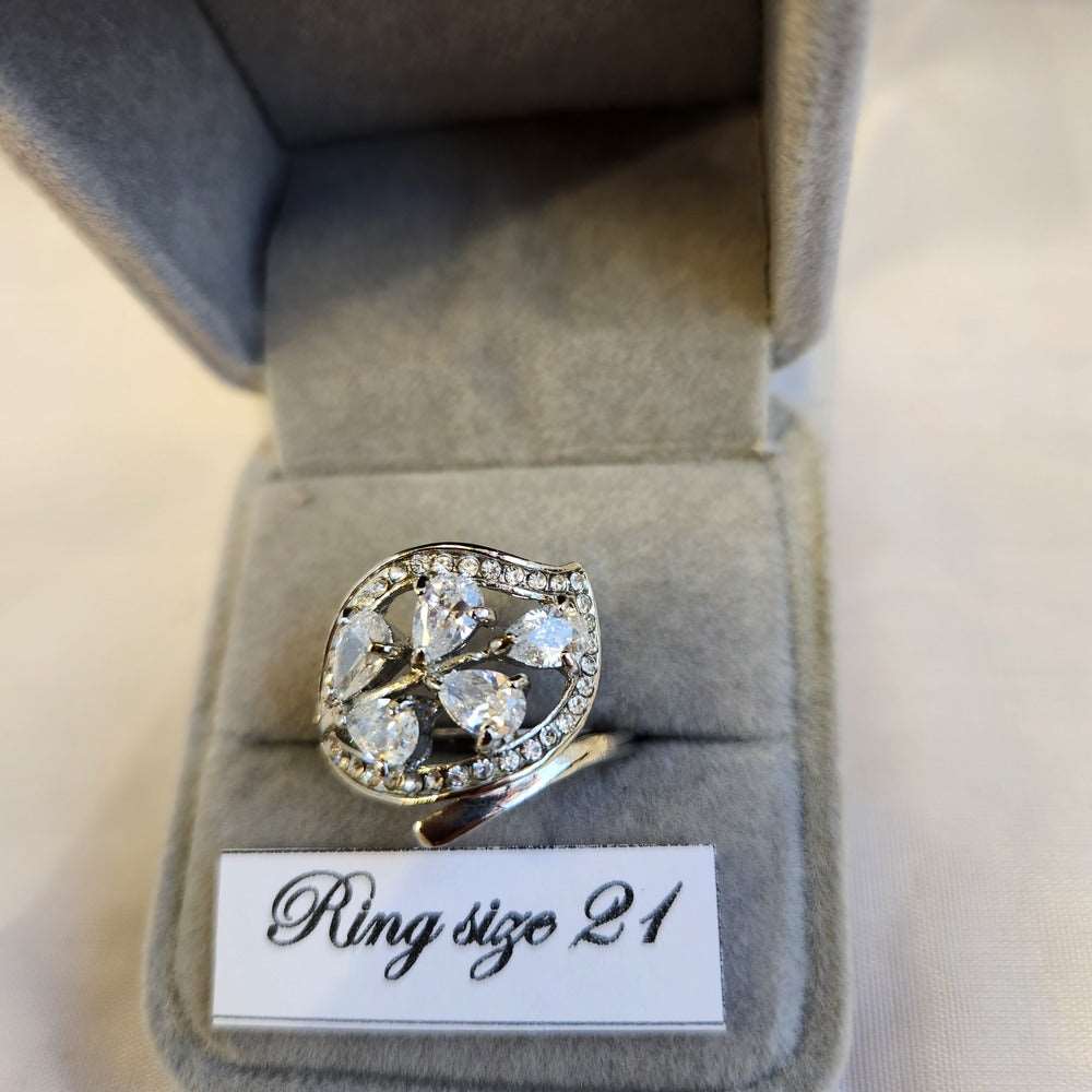 Detailed view of bold silver color naturalistic style ring