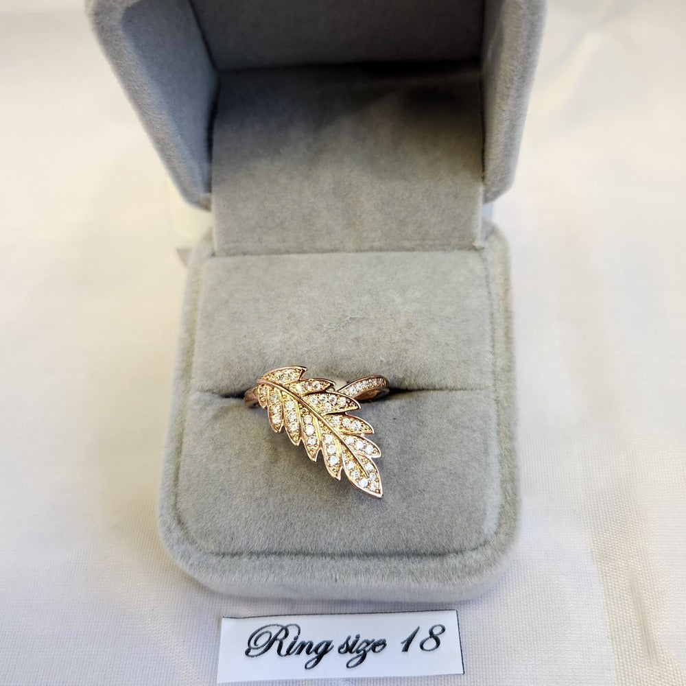 Leaf shaped rose gold ring in size 18