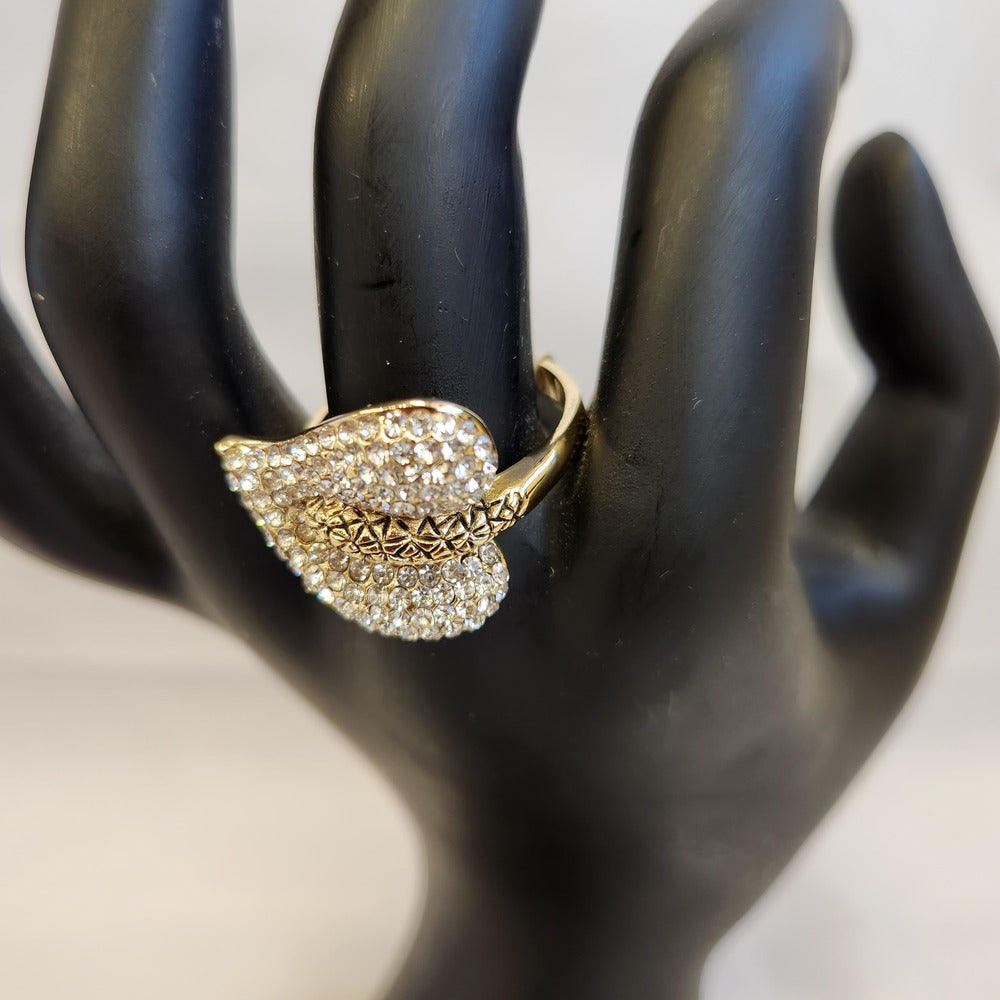 Alternative view of nature inspired ring