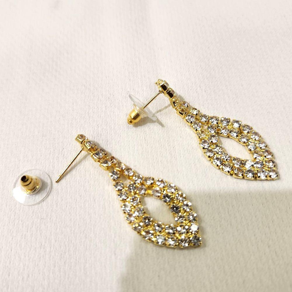Pushback post of earrings