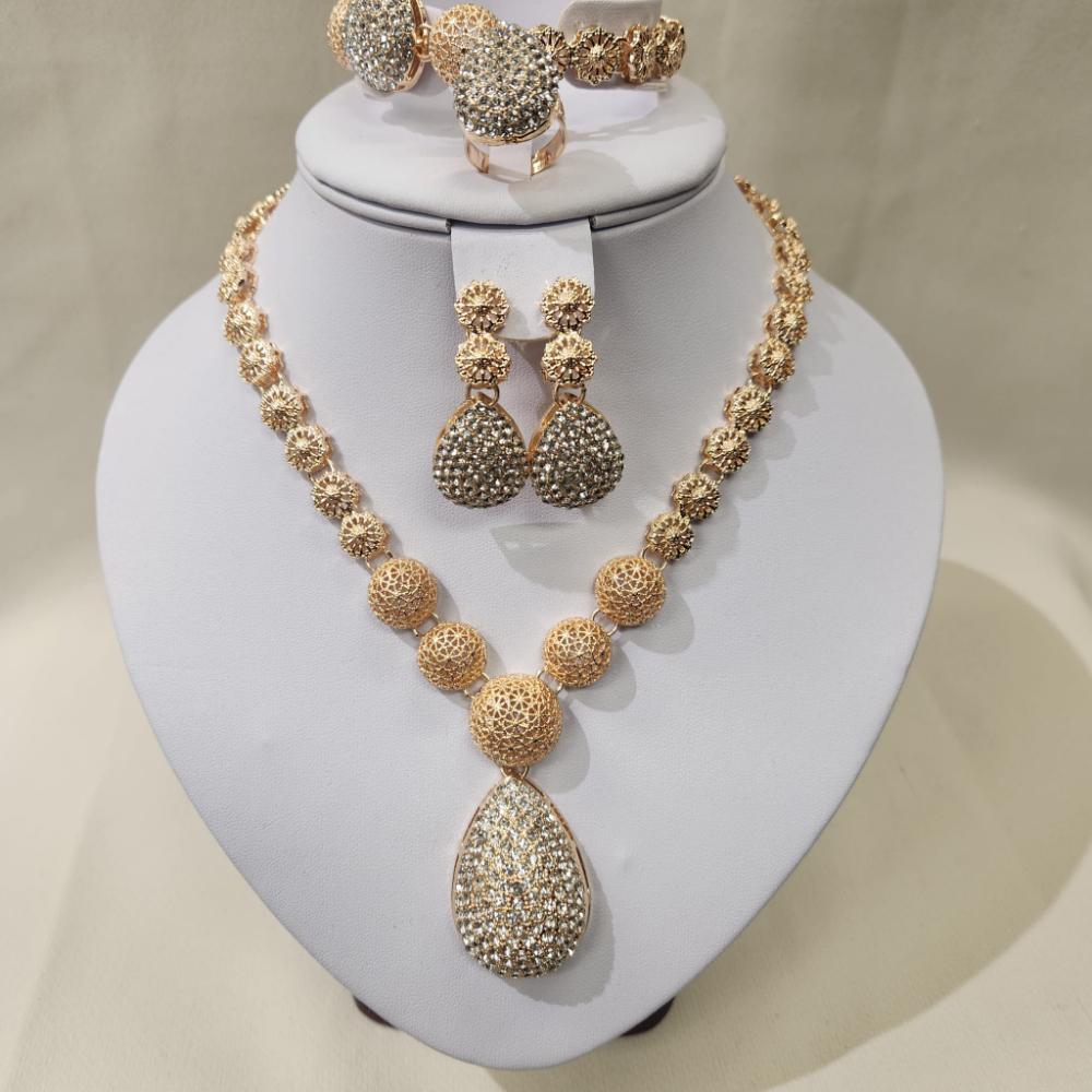 Elegant five piece gold frame jewelry set