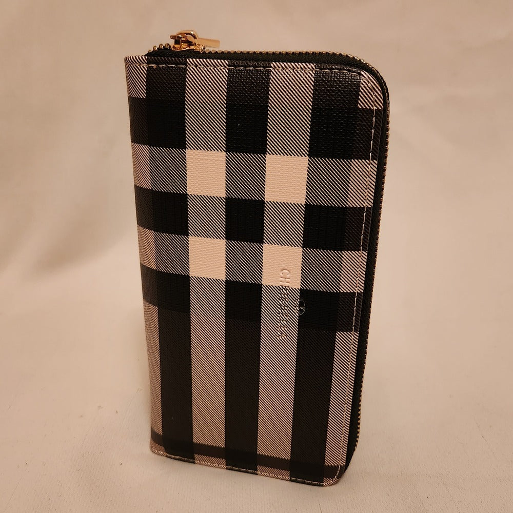 Matching wallet with patterned handbag