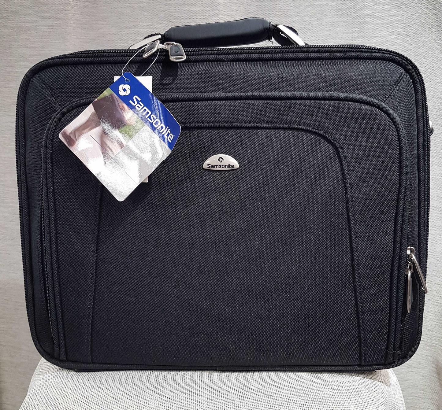 Business case, Style # T-LA21-0002