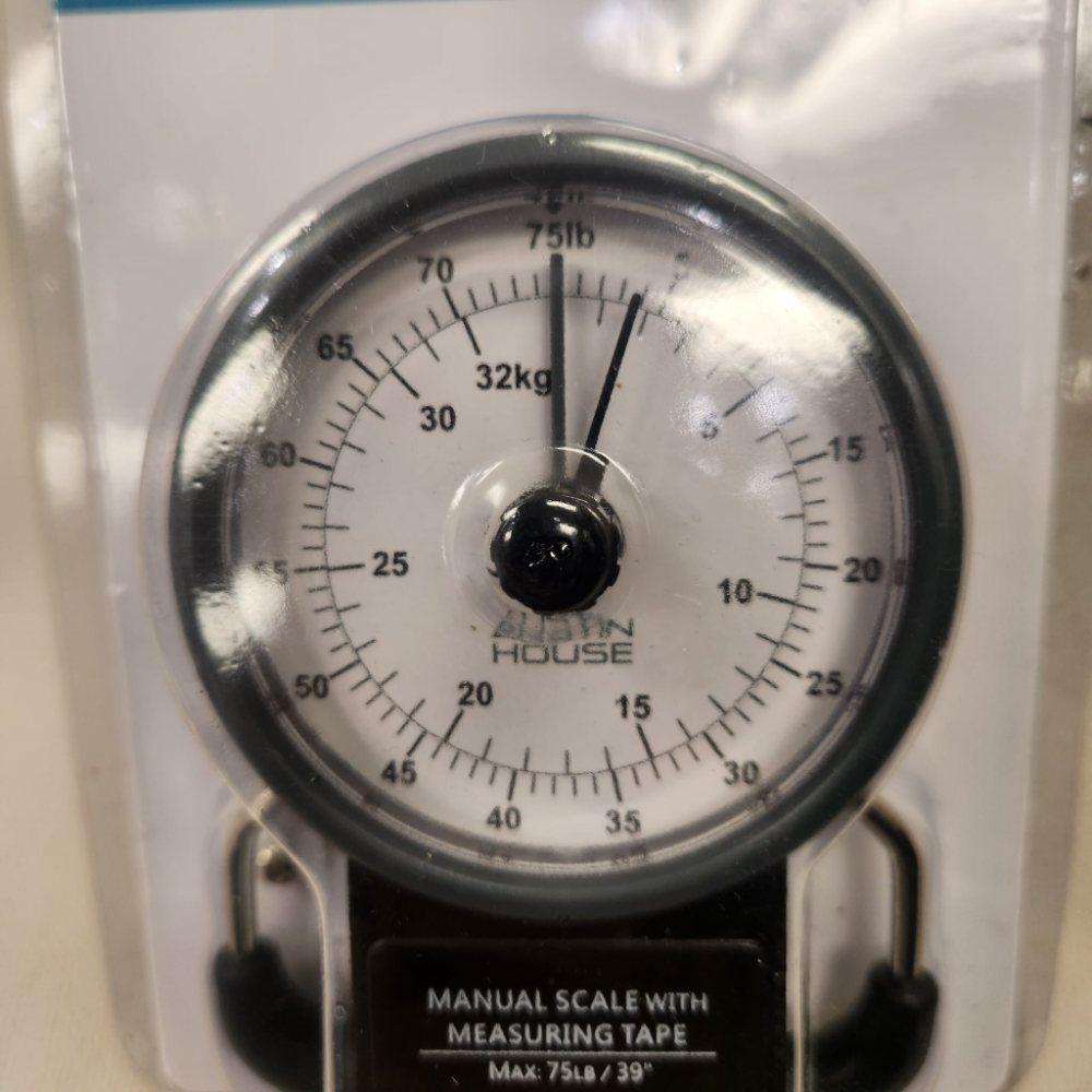 Detailed view of the scale dial