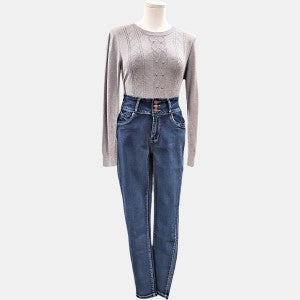 Straight-cut jeans with triple button closure