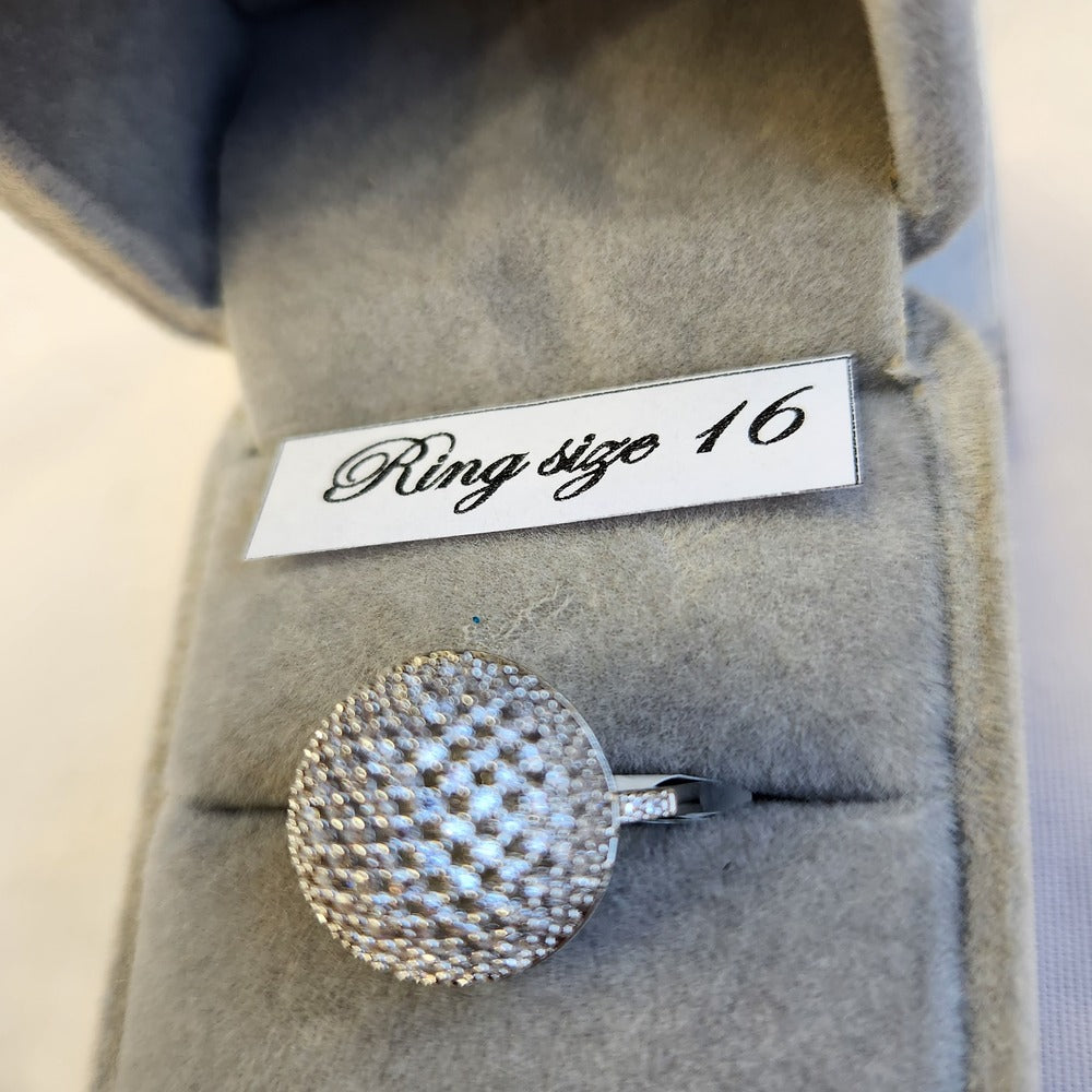 Detailed view of Hollow sphere stone studded ring
