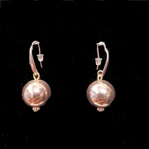 Rose gold drop earrings