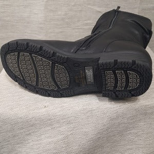 Sole details of Black color midcalf length winter boots for women