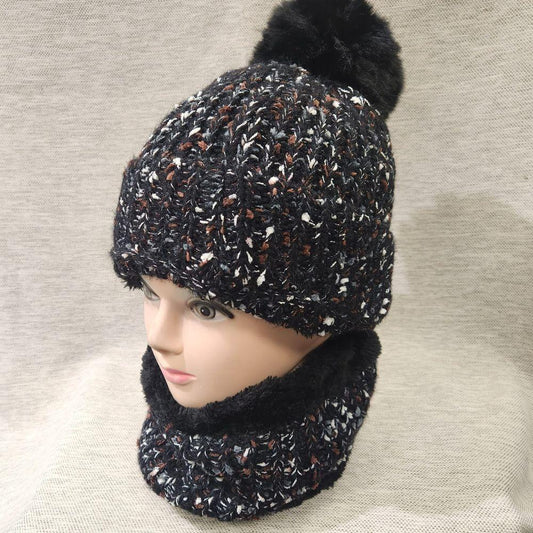Winter beanie with black pom pom and infinity scarf