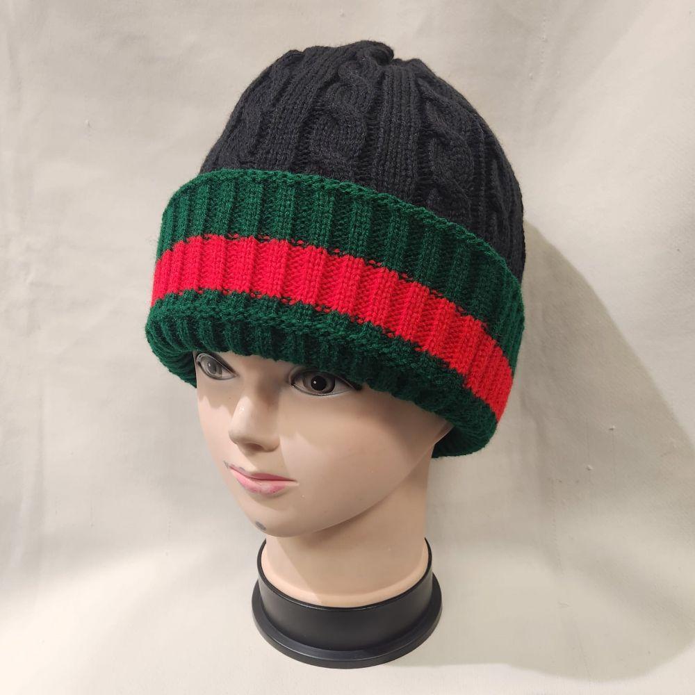 Black winter beanie with striped colorful brim