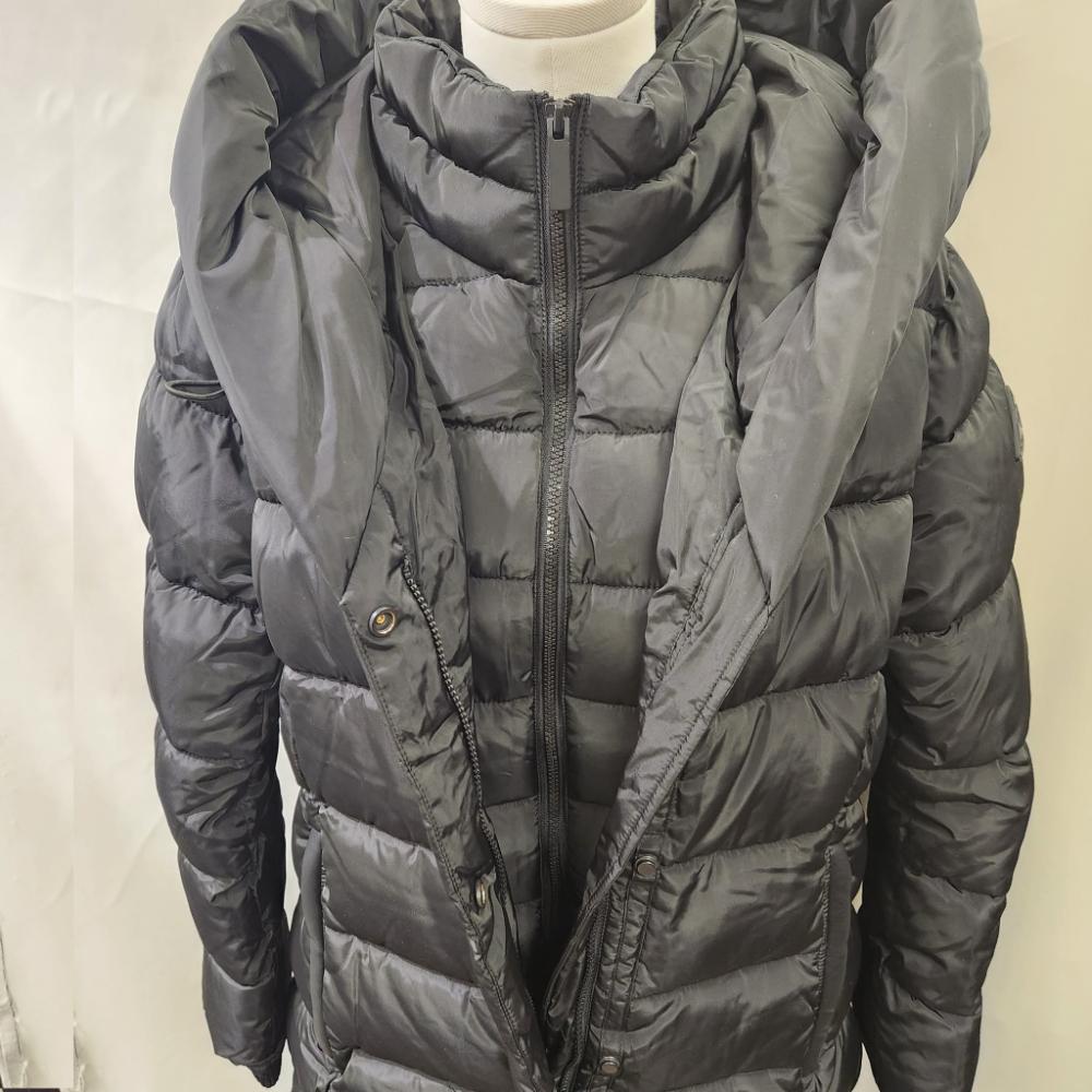 Outer zipper open for black long winter puffer jacket