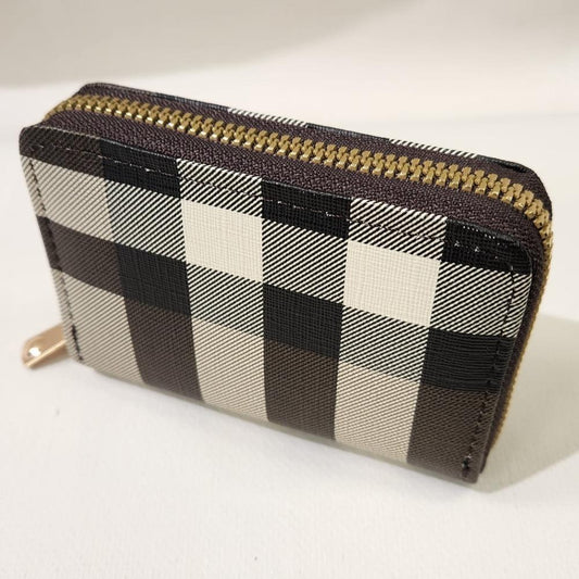 Quad color striped card holder when closed
