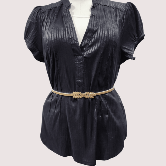 Stretchy belt with foliage leaf buckle in gold