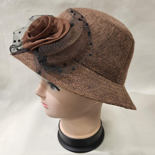 Cloche hat in brown