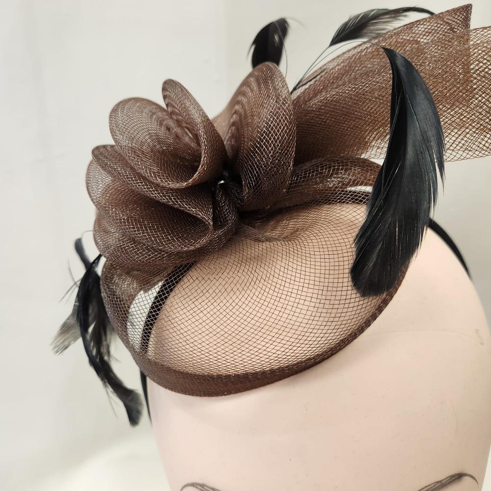 Alternative top view of Brown fascinator