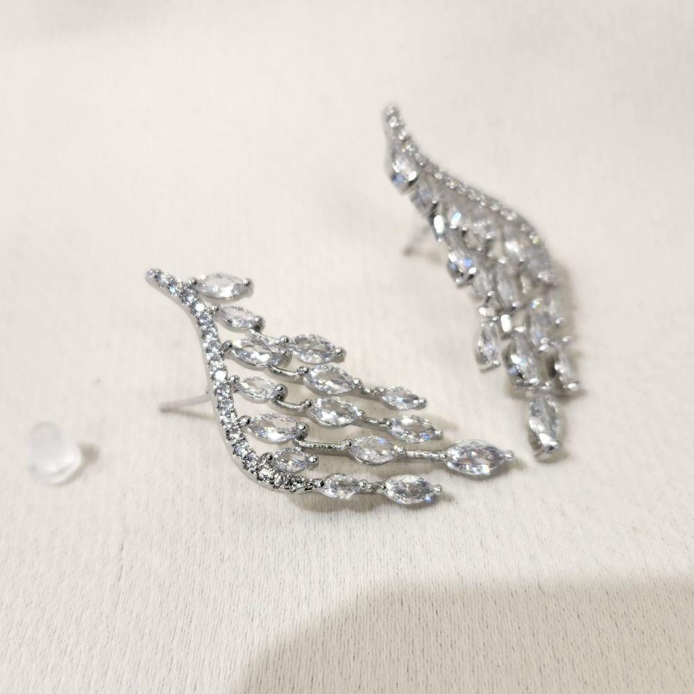 Pushback post of Waterfall stud earrings with clear stones