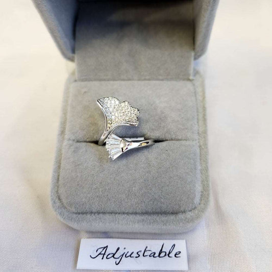 Adjustable leaf shaped silver color ring
