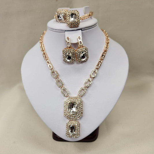 Sparkly five piece gold frame jewelry set
