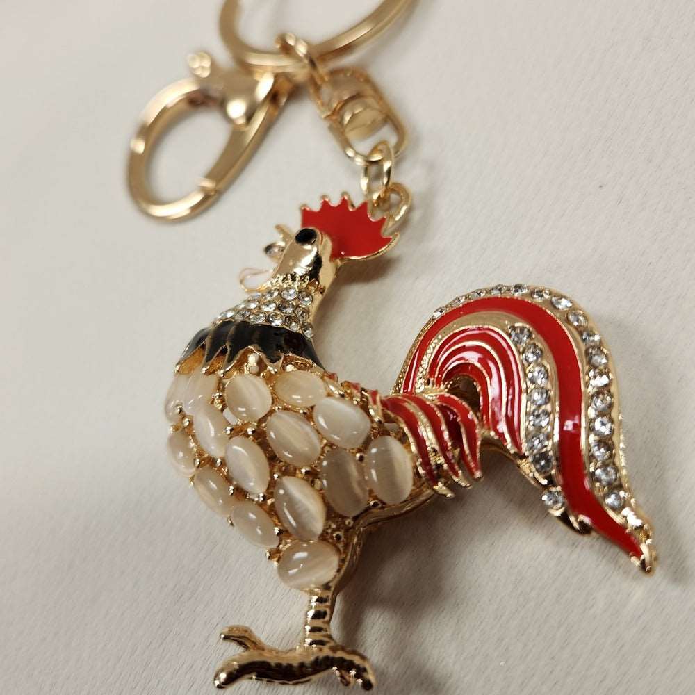 Detailed view of Beautiful rooster shaped purse charm