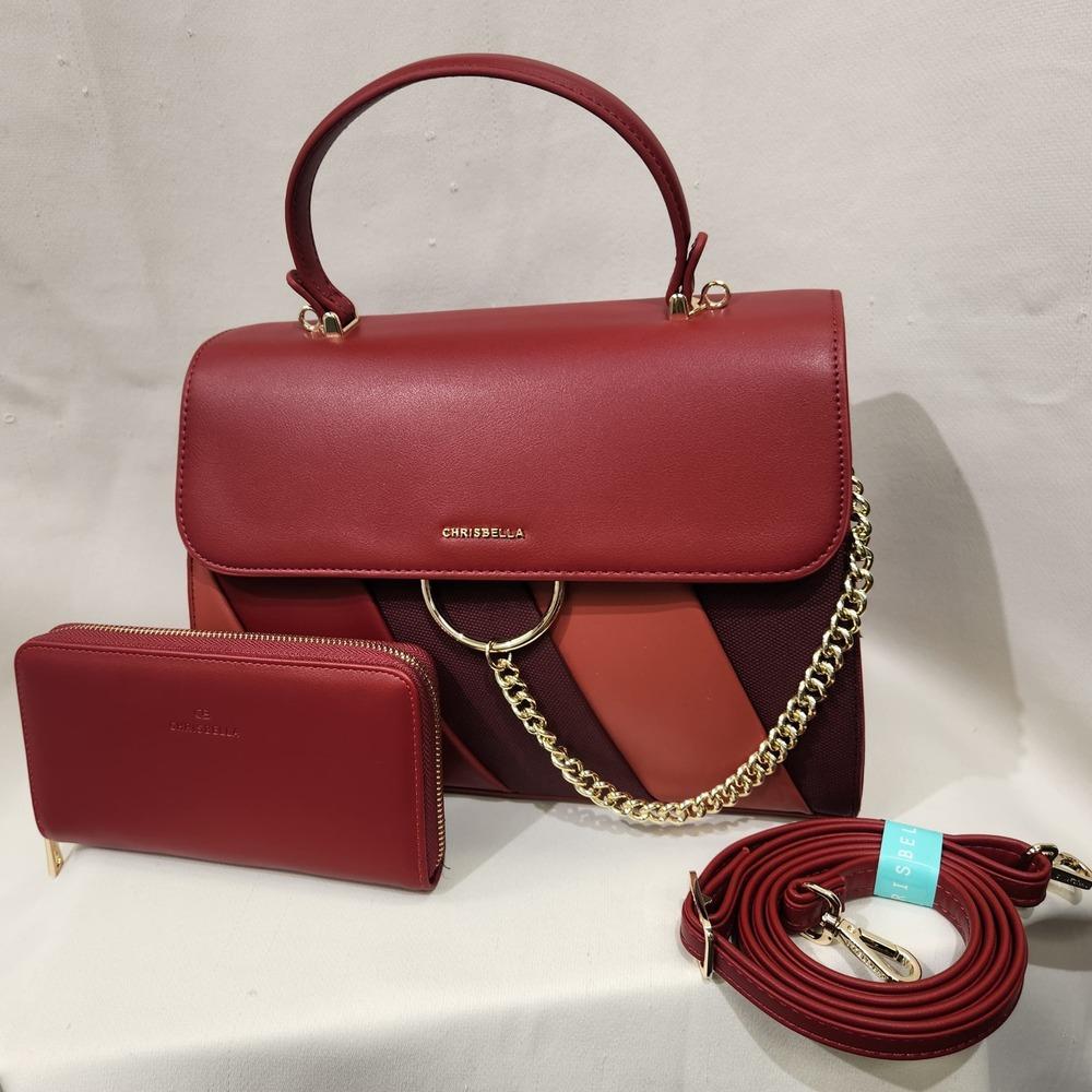 Stylish red color graded handbag with wallet