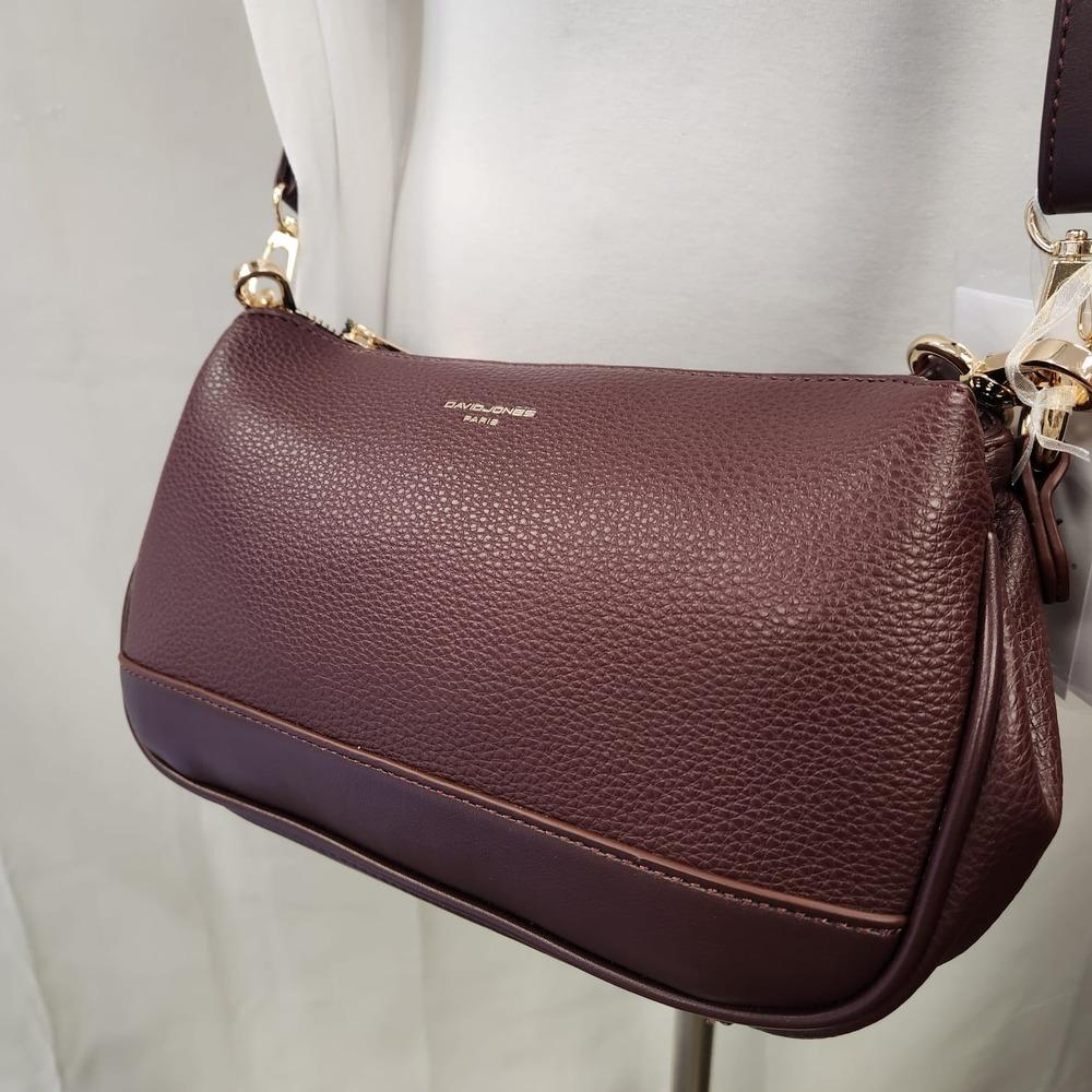 Detailed front view of Dark burgundy side bag