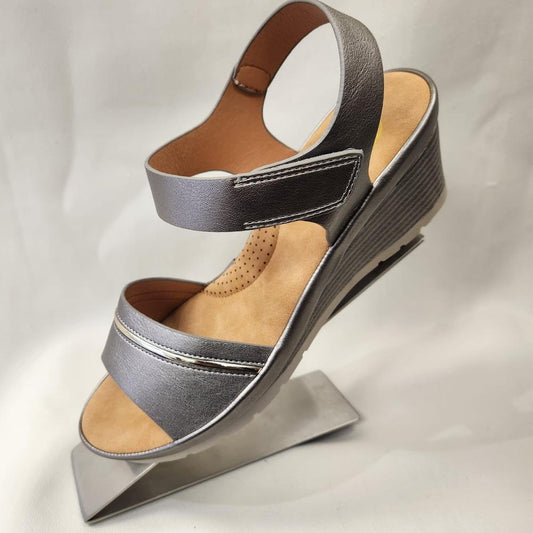 Pewter summer sandal with velcro closure