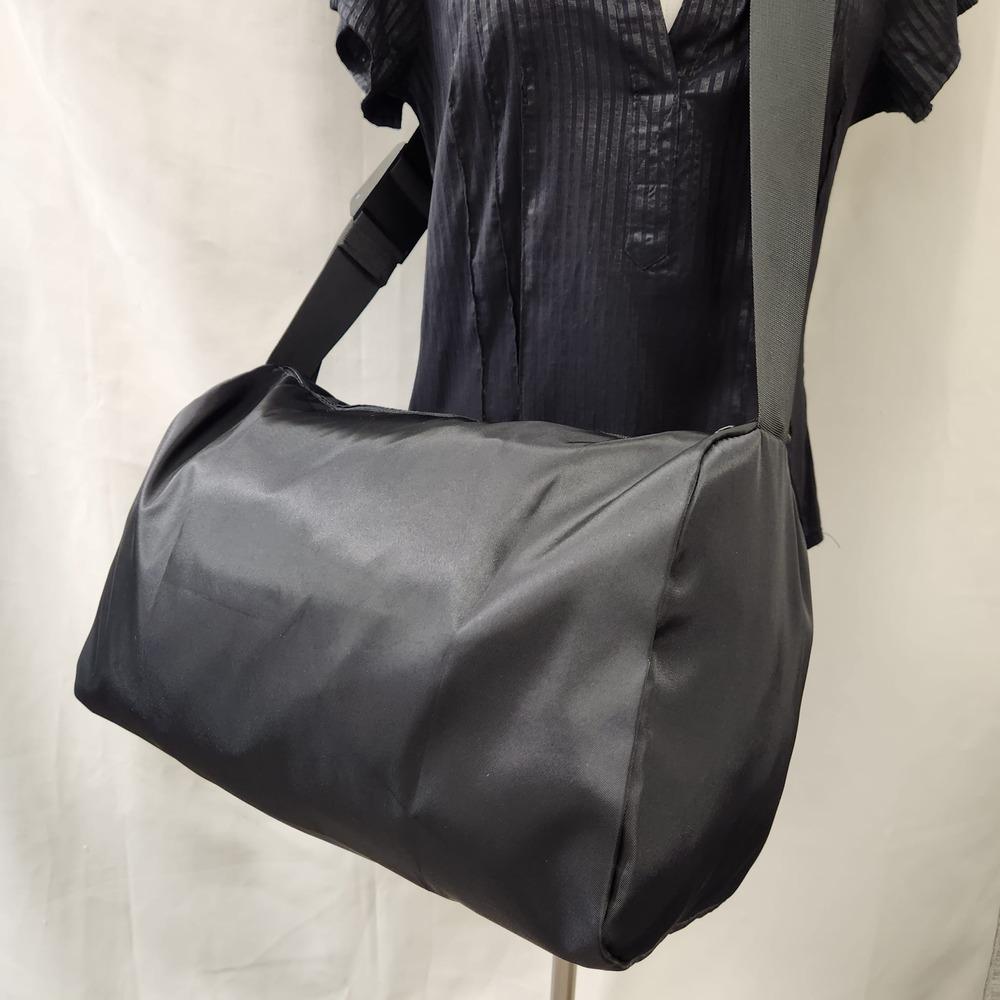 Another view of Light weight black color travel bag