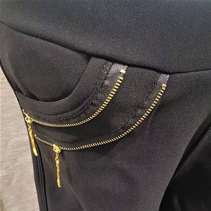 Double decorative zipper detailed view