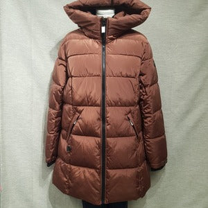 Full view of Winter jacket in cognac color 