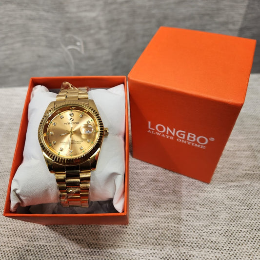 Round face gold dial wristwatch for men