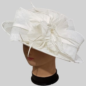 Formal dress hat in white with bow and feathers