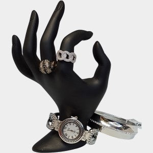 Vintage style bangle watch in silver color 