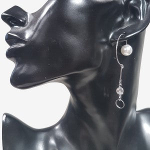 Trendy drop earrings with stone and pearl