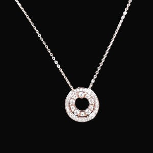 Rose gold necklace with concentric ring pendant