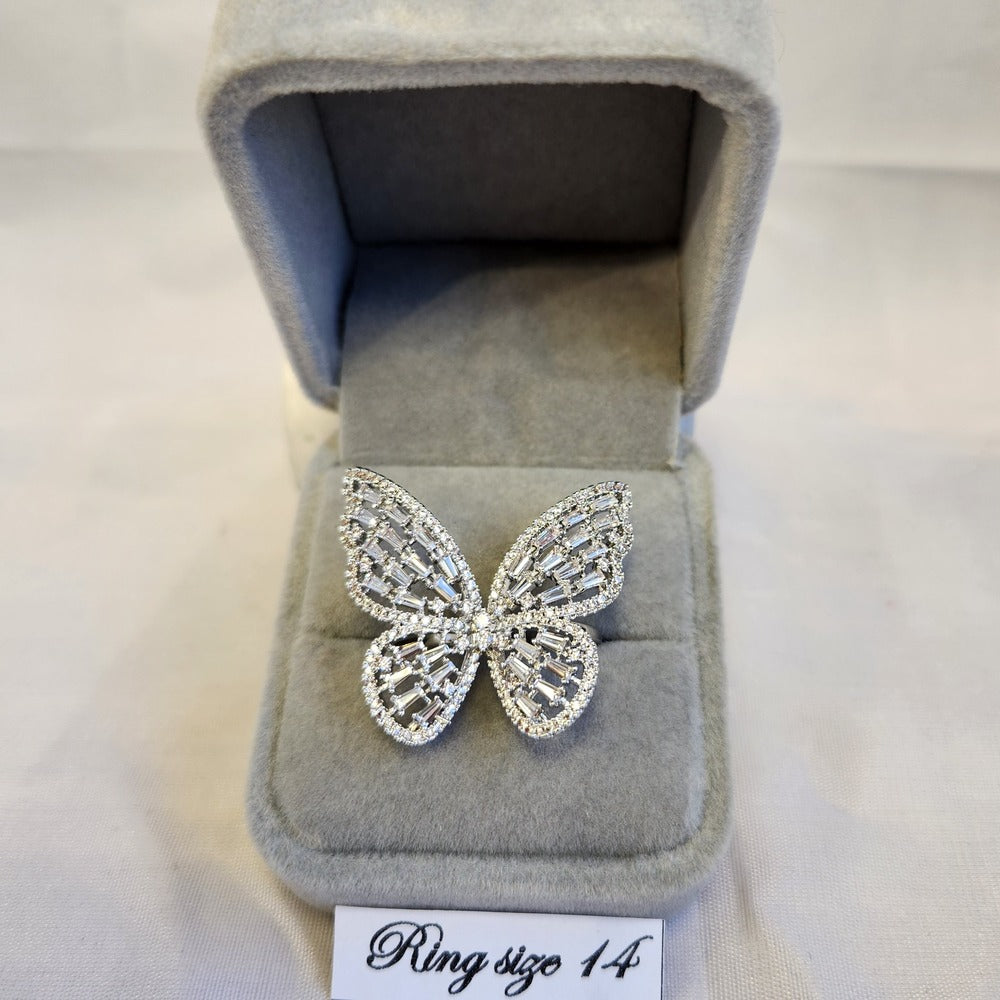 Stunning butterfly shaped ring