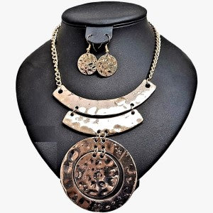 Three piece gold funky jewelry set