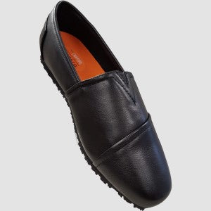 Black color flat shoes with padded sole