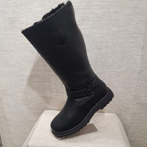 Side view of long winter boots with zip closure on the side