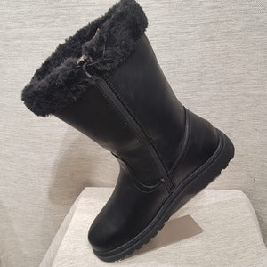 Side view of Midcalf length winter boots with zip closure on the side